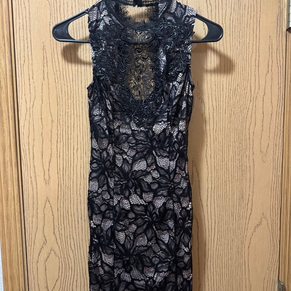 Alt. R. Dress size Small - Picture 6 of 8